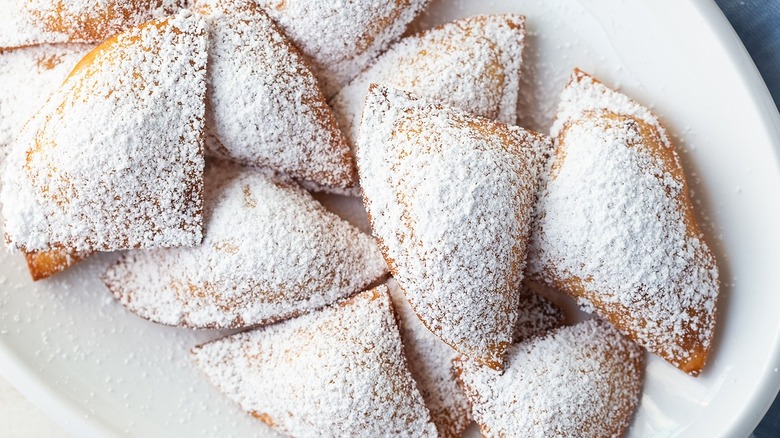 sopapillas on plate
