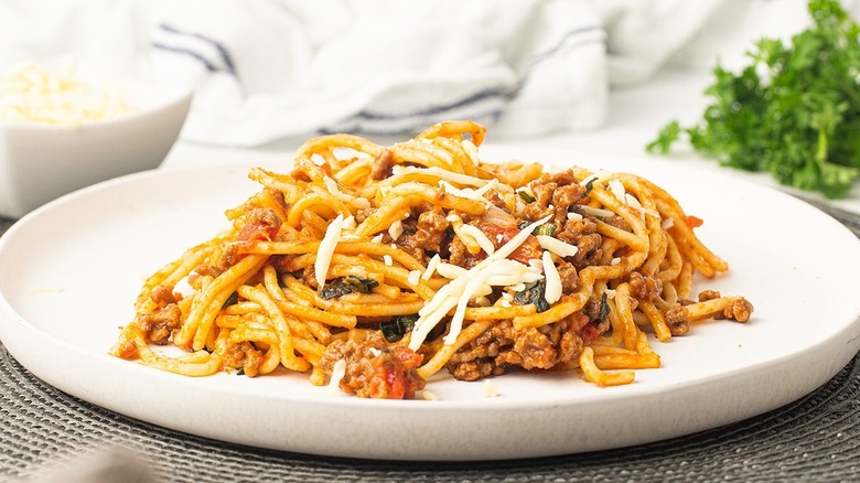spaghetti on plate