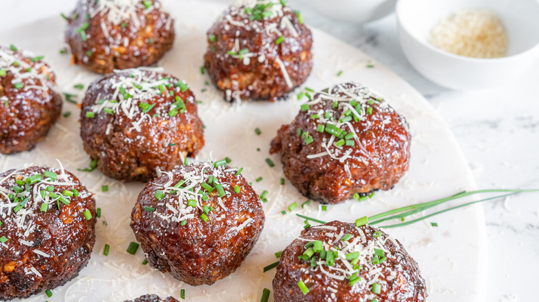BBQ meatballs