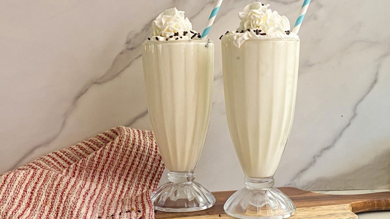 vanilla shakes in tall glasses