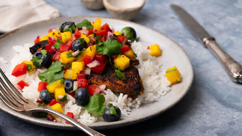 Blackened tilapia with mango salsa