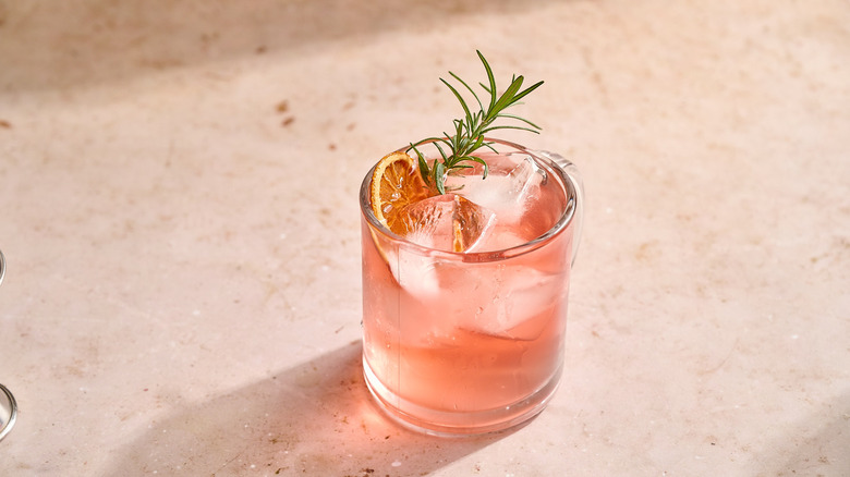 cranberry gin mule on a table