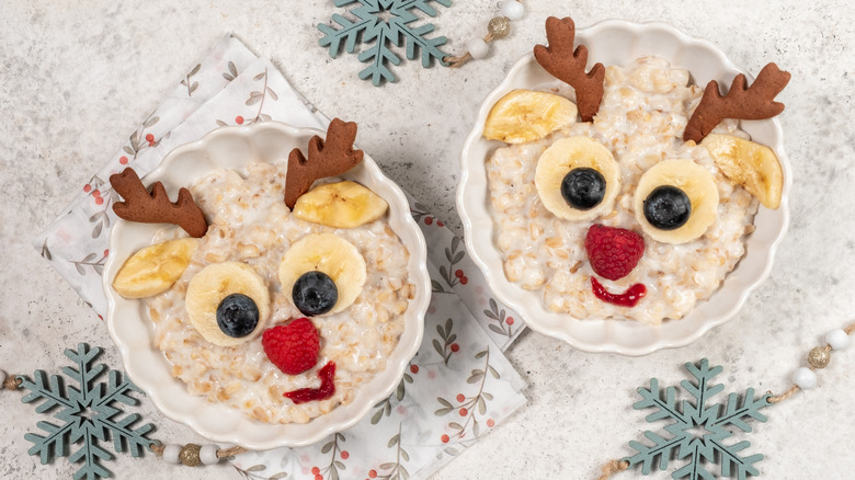 holiday oatmeal that looks like reindeer
