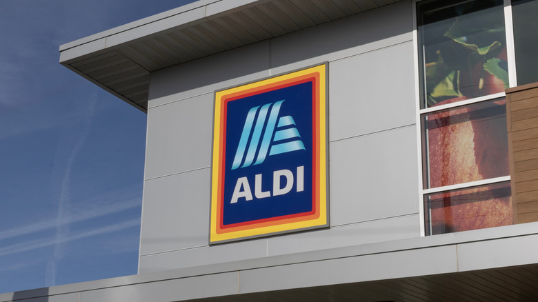 the exterior of an Aldi store