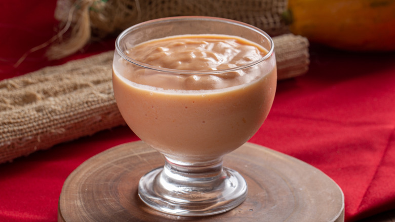 glass of papaya milk
