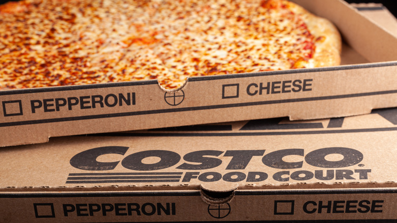 Closeup of Costco food court pizza in a pizza box