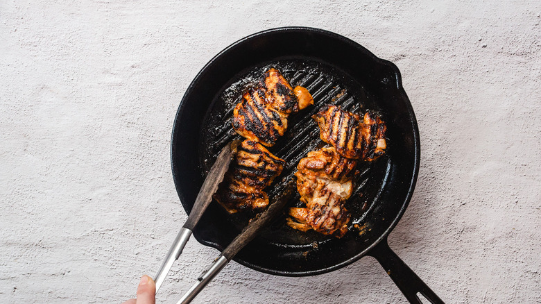 Searing chicken in cast iron pan