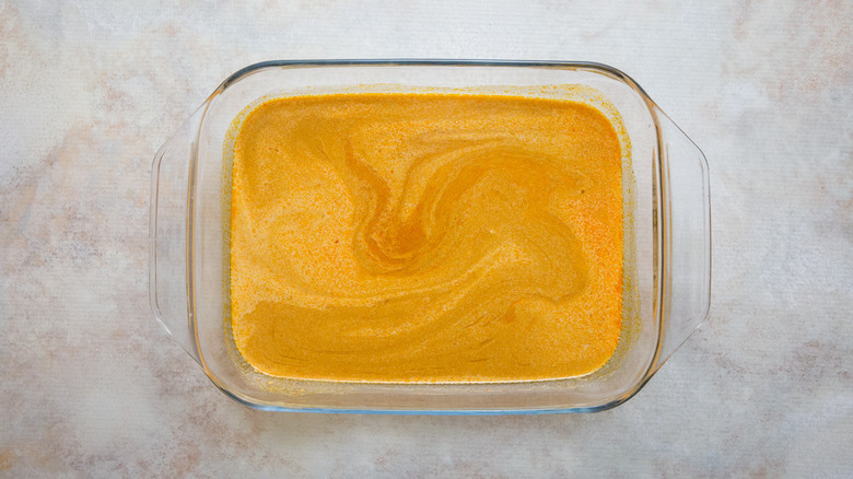 curry sauce in baking pan